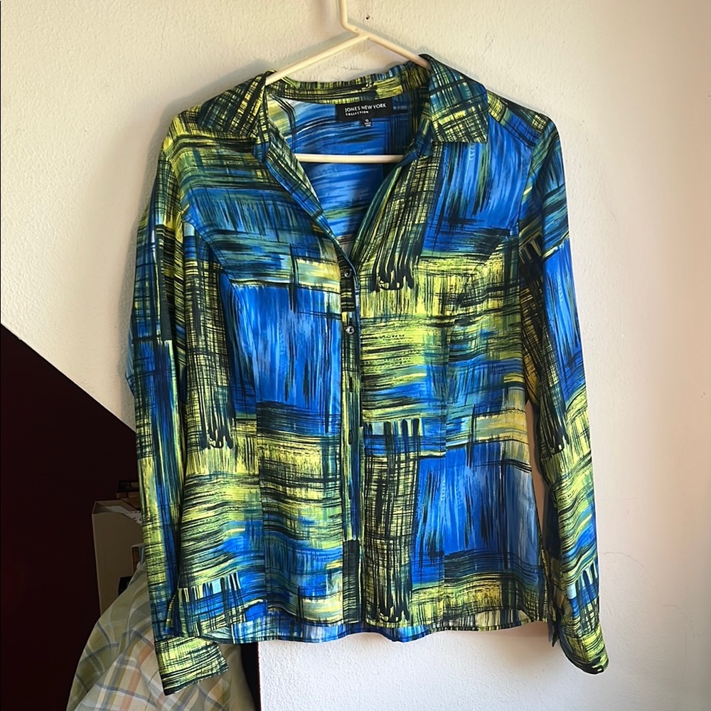 Jones New York Collection 100% Silk Blue and Green Graphic Button Down Shirt 10